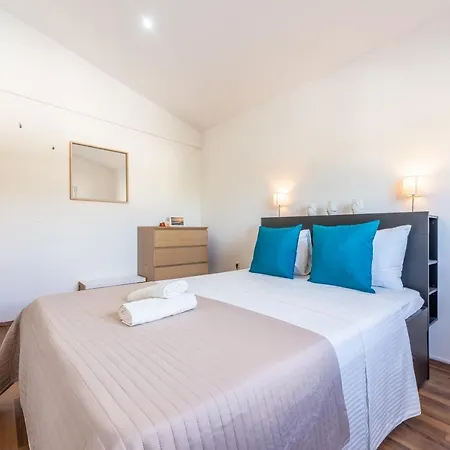 Luka Апартаменты Vrana (Zadar)